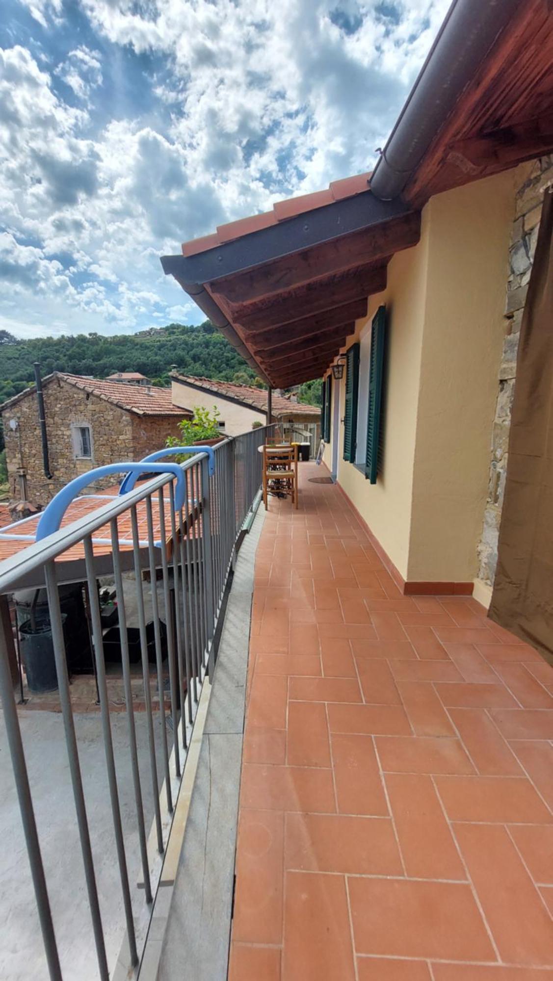 Il Nido Del Viaggiatore Vallebona Kültér fotó